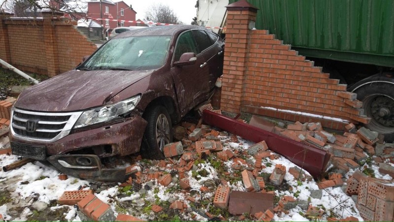 Четверть кузова задняя левая Honda Crosstour  2013 хэтчбек 2.4 Бензин Киев