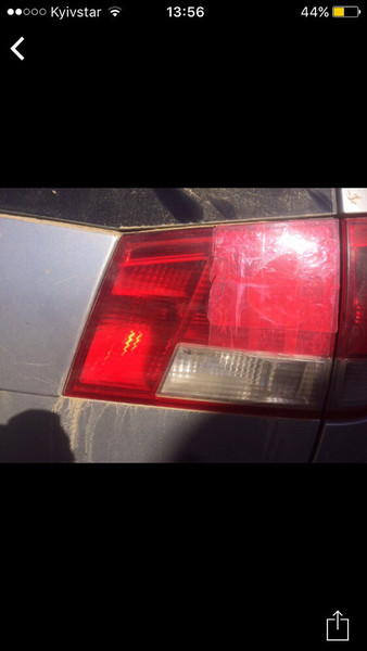 Задний правый стоп в крышку багажника Opel Vectra C універсал 2004 р.  2.2 л дизель Суми