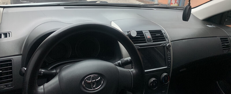 Торпеда гола Toyota Corolla 150 2008  Электро 