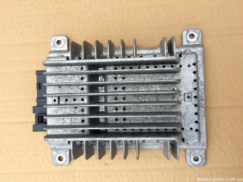 Усилитель звука акустической системы Nissan Qashqai j10 2012 2.0 Бензин Киев