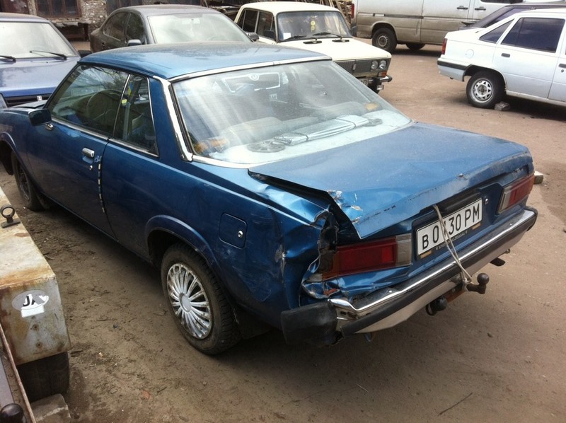 Четверть задняя левая, бампер зад, фонари задние Mazda 626  1980 купе 1.6 Бензин Чернигов
