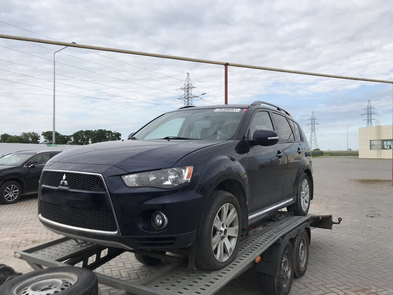 Двери задние Mitsubishi Outlander  2011 2.4 Бензин 