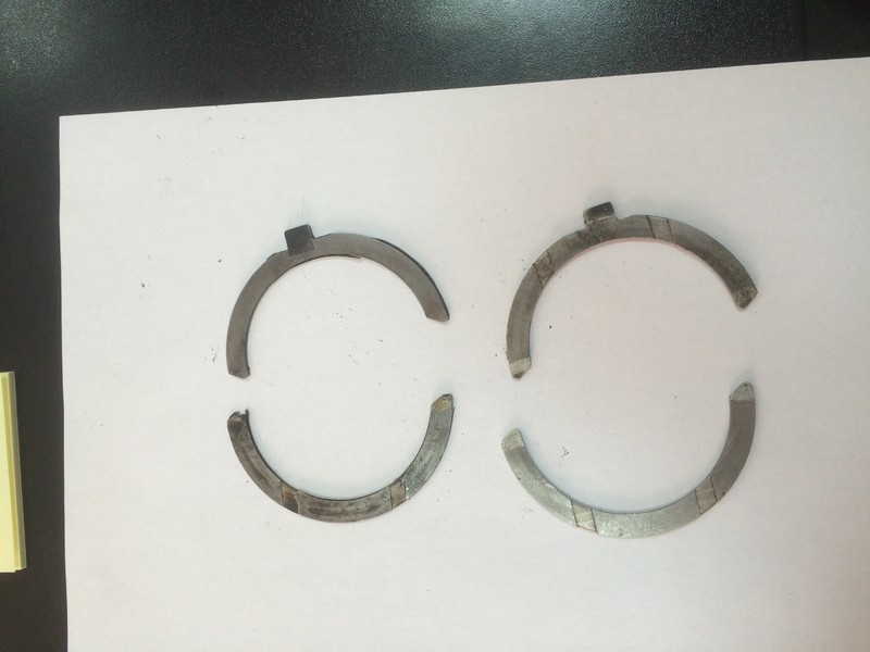 Полукольца коленвала Mazda 6  2003 хэтчбек 2.0 Дизель Киев