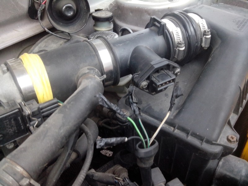 Датчик массового расхода воздуха Hyundai Accent  1995 1.5 Бензин Одесса