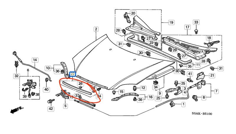Молдинг капота Honda Civic 7  2002 1.6 Бензин 