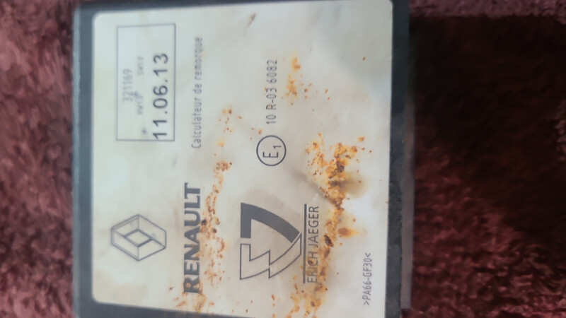 Модуль прицепного Renault Megane 3  2013 універсал 1.5 Дизель 