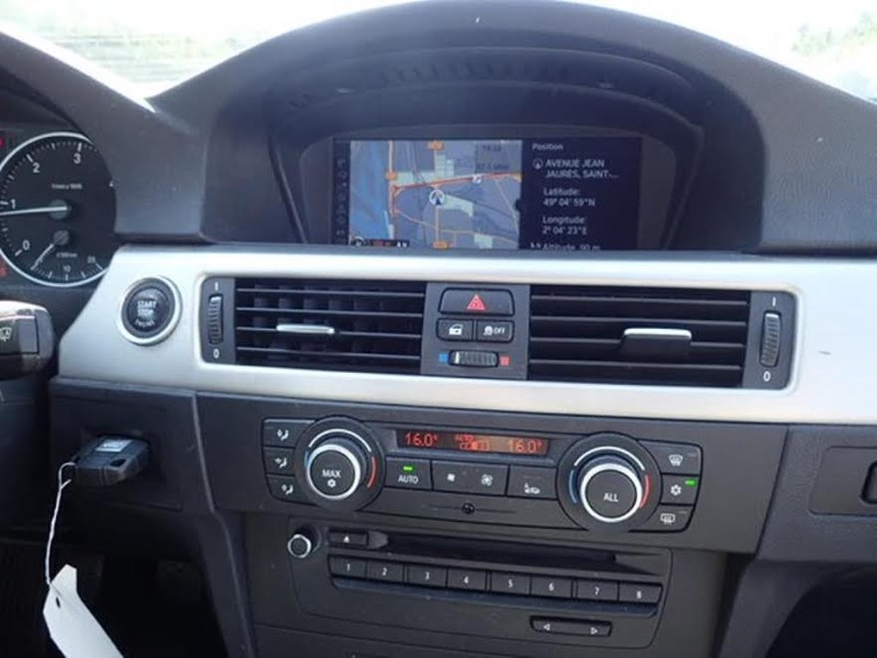 Монитор BMW 3 Series E90 2011 г.  1.6 л дизель Харьков