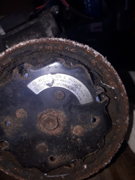 Компрессор кондиционера 8e0260805g Audi A4 B6  2003 1.9 Дизель Киев