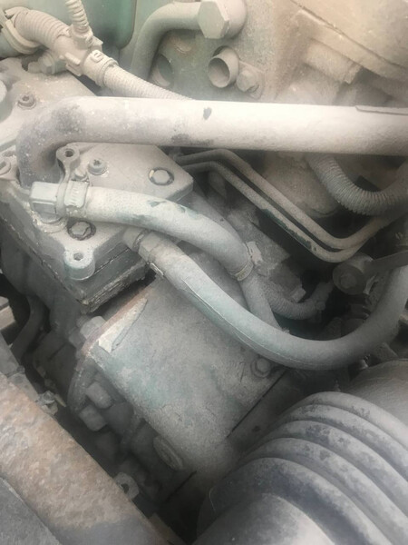 Головка компрессора Volvo FH  2012 12.0 Дизель Киев