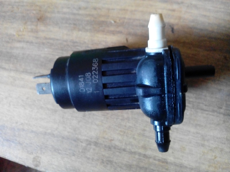 Насос омывателя лобового и заднего стекла Fiat Doblo 2009 г.  1.4 л бензин Черноморск