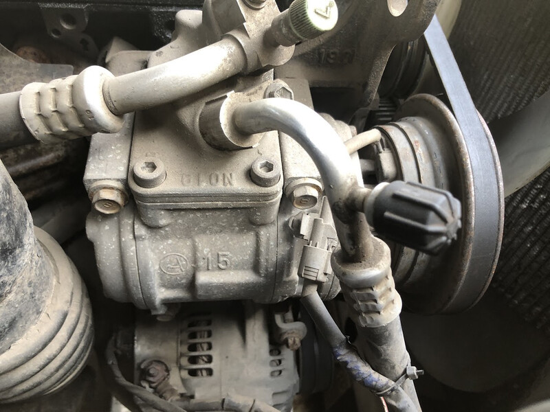 Компрессор кондиционера Toyota Land Cruiser 100 2000 г.  4.2 л дизель Днепр