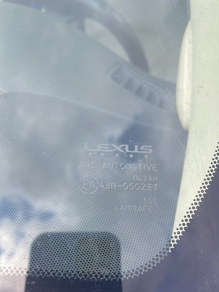 Лобове скло Lexus LX 2017 р.  Львів