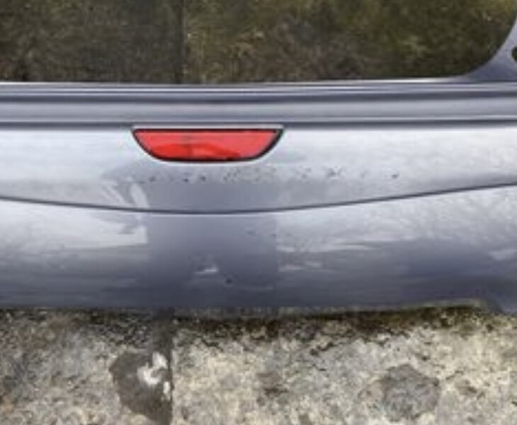 Фонарь задний в бампер Nissan Note E11 2007 г.  1.5 л дизель