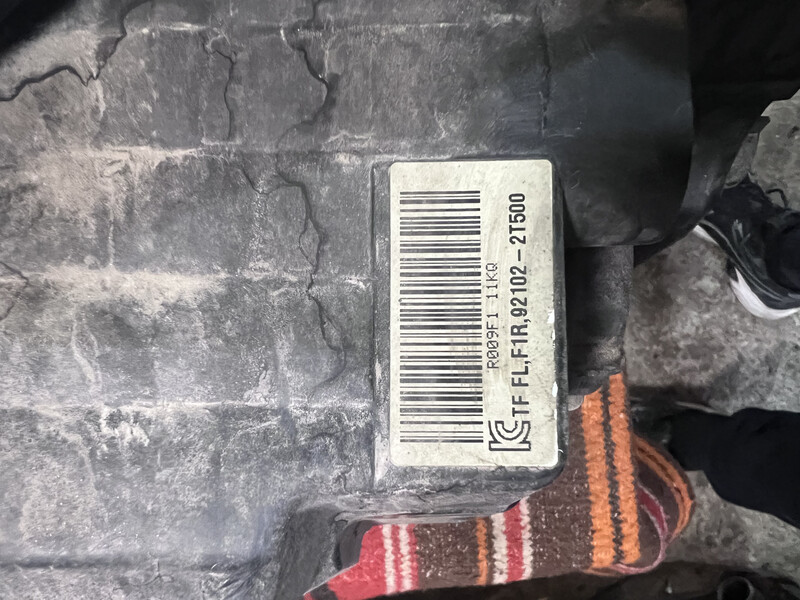 Фара передняя правая Kia K5  2014 2.0 Бензин Винница