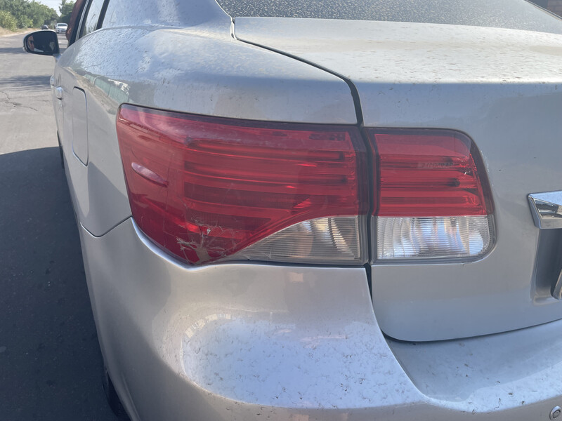 Задній лівий ліхтар Toyota Avensis  2012 1.8 Бензин Олександрія