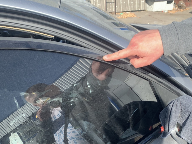 Молдинг двери Audi A6 C7 2015 г.  3.0 л дизель Ровно