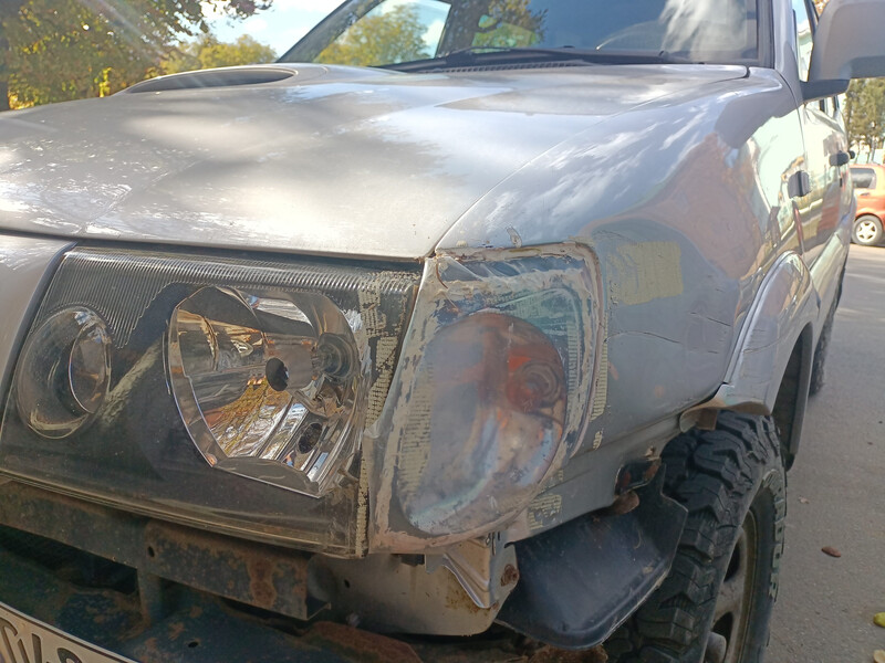 Передний фонарь Nissan Terrano II  2002 2.7 Дизель Днепр