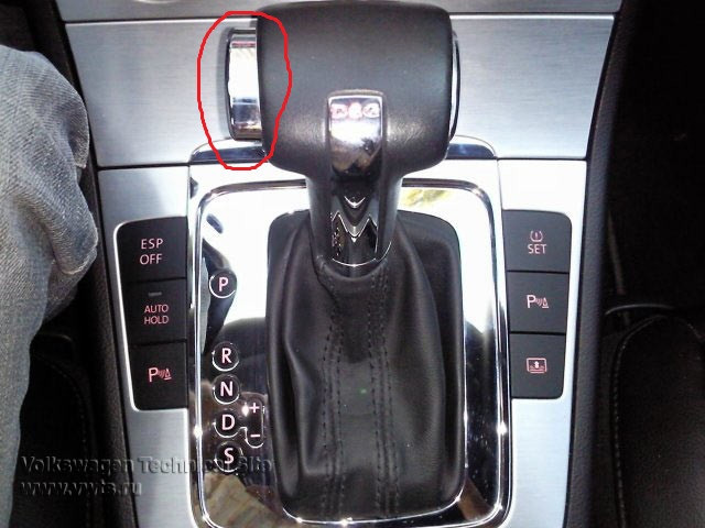 Никеляхи Volkswagen Passat CC  2010 2.0 Бензин 