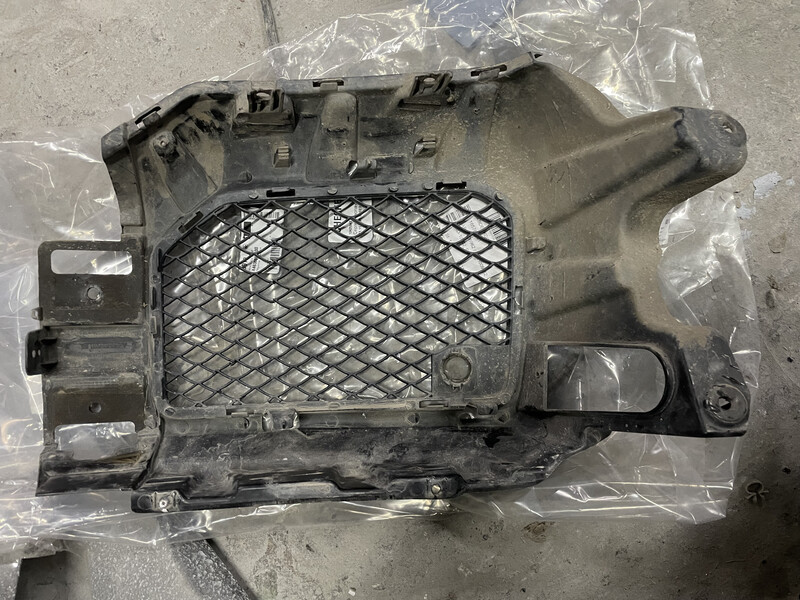 Решетка бампера правая Mercedes G-Class 2007 г.  5.0 л бензин Днепр