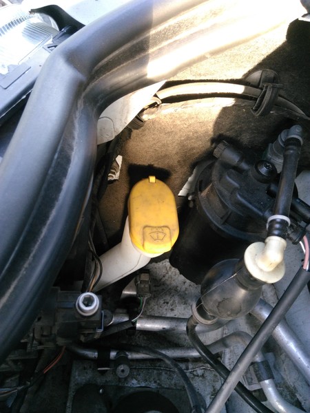 Крышка заливной горловины омывателя Opel Vivaro  2012 2.0 Дизель 