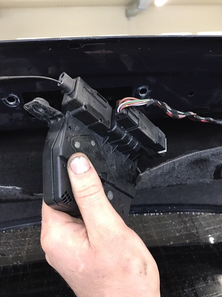 Электропривод замка багажника 51247269543   BMW 5 Series, BMW X5