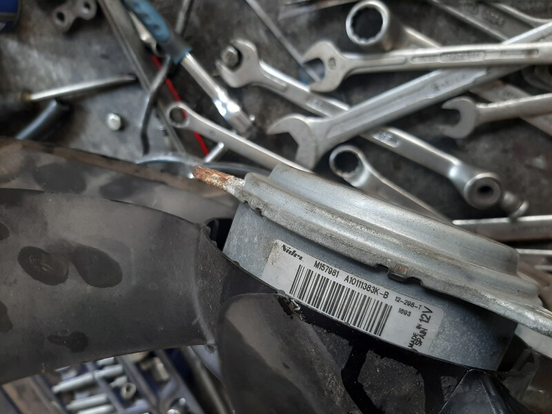 Вентилятор радиатора Infiniti JX 2015 г.  3.5 л бензин Луцк