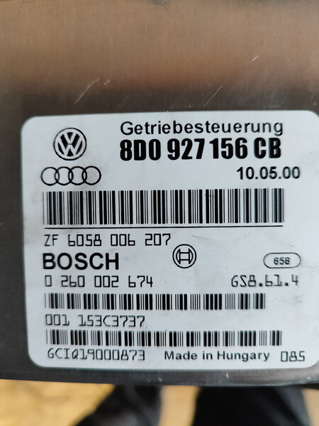 B5 компьютер коробки переключения передач Audi A4 B5  2000 универсал 1.9 Дизель Рени
