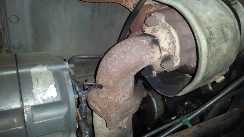 Колектор тубины для турбины(A 364 096 60 99 (311384) швицер) Mercedes 814 1996 г.  4.3 л дизель Первомайск