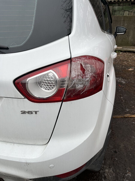 Задня фара на крыле Ford Kuga  2010 универсал 2.5 Бензин Днепр
