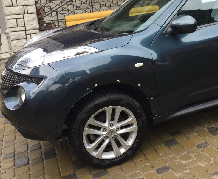Молдинг крила Nissan Juke  2013 хетчбек  Бензин Тернопіль