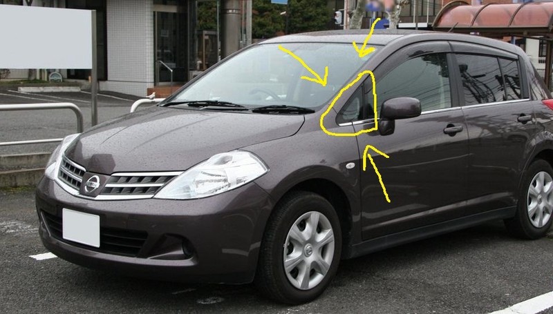 Стекло глухое в кузов, левое. Nissan Tiida Европа 2012 1.6 Бензин 