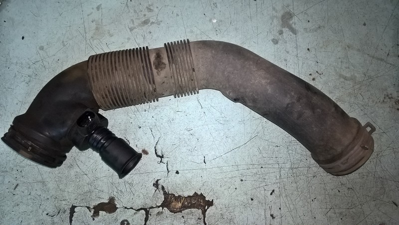 Патрубок воздуховода Seat Altea 2006 г.  1.6 л бензин Краматорск