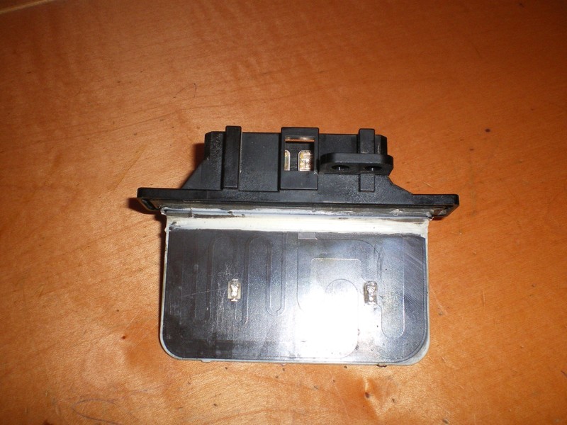 Сопротивление на печку Nissan Vanette Cargo 1996 2.3 Дизель 