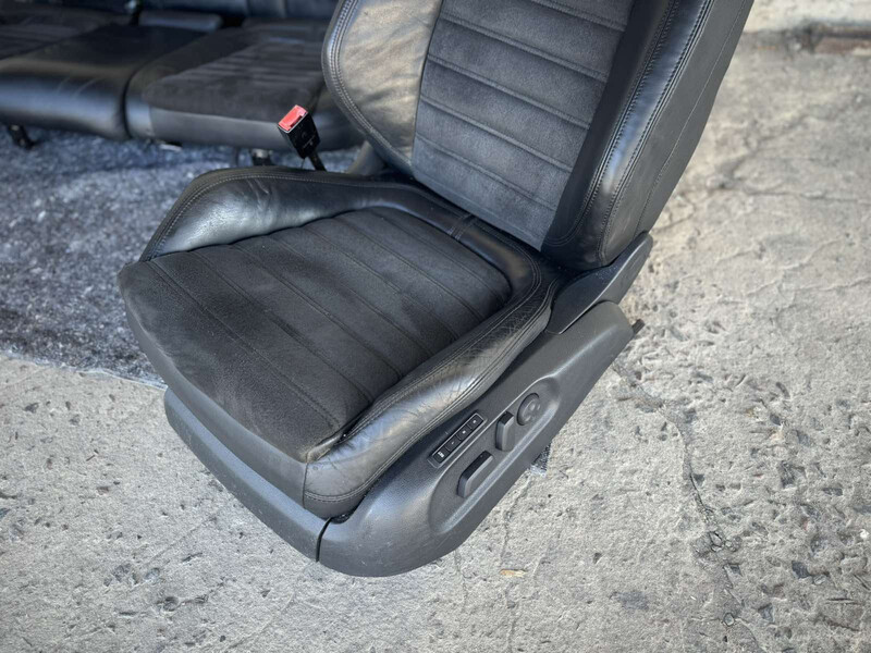 Салон шкіряний алькантара із пам'ятю Volkswagen Passat универсал 2010 г.  1.4 л бензин Луцк