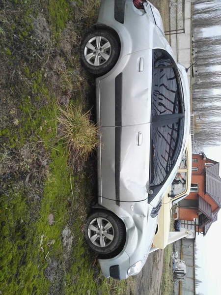 Крыша Kia Rio 2  2008 1.4 Бензин Чернигов