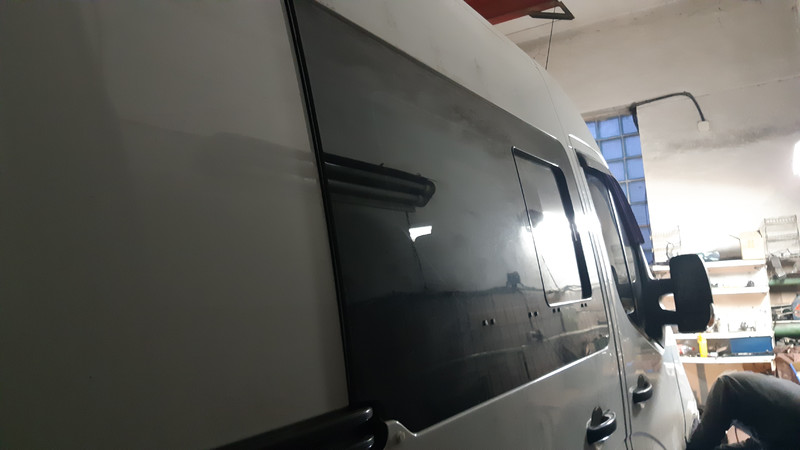 Стекло сдвижной двери левое Renault Master  2015 2.3 Дизель Харьков