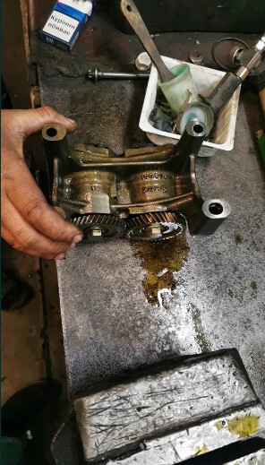 Балансировочный вал m270.920 Mercedes CLA-Class 2015 р.  2.0 л бензин Одеса