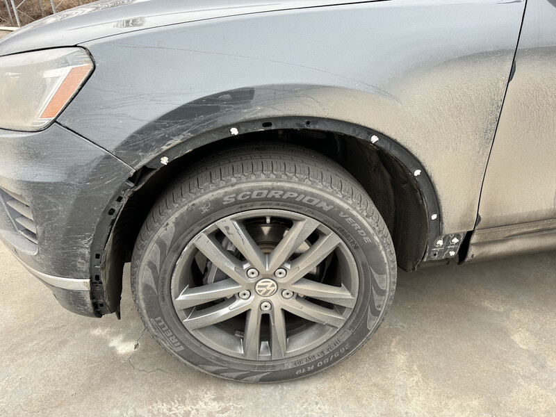 Расширитель арки Volkswagen Touareg  2014 3.6 Бензин Кривой Рог