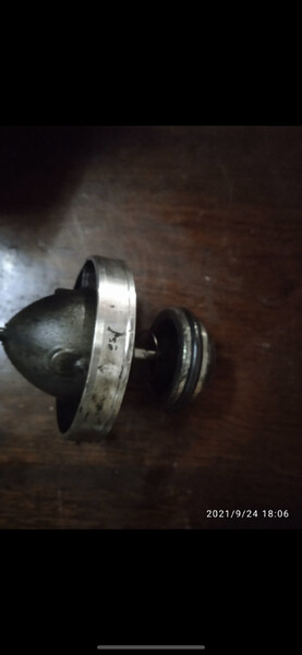 Клапан Volkswagen Amarok  2012 2.0 Дизель Николаев