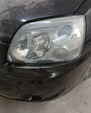 Фара передня права Mitsubishi Galant 9  2006 2.4 Бензин 