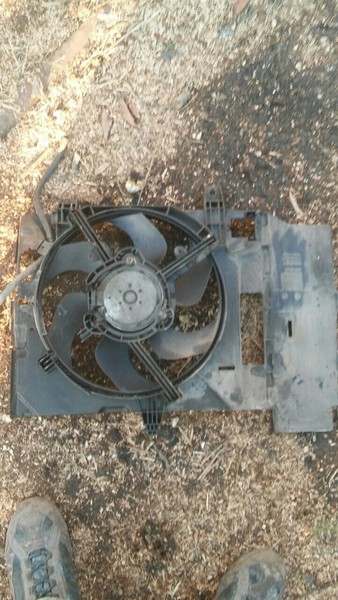 Дифузор у зборі Nissan Micra K12  2005 хетчбек 1.2 Бензин Кривий Ріг