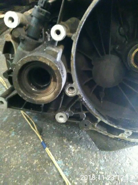 КПП у зборі Volkswagen Sharan  1998 універсал 2.0 Бензин 