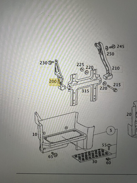Кронштейн подножки левый Mercedes-Benz Axor  2008 7.2 Дизель Одеса