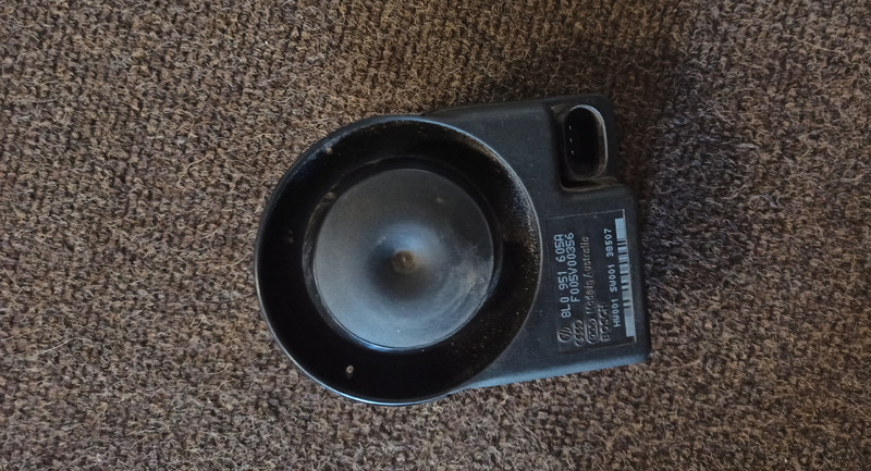 Сирена сигнализаци 8L0 951 605 A   Audi A4, Audi A8