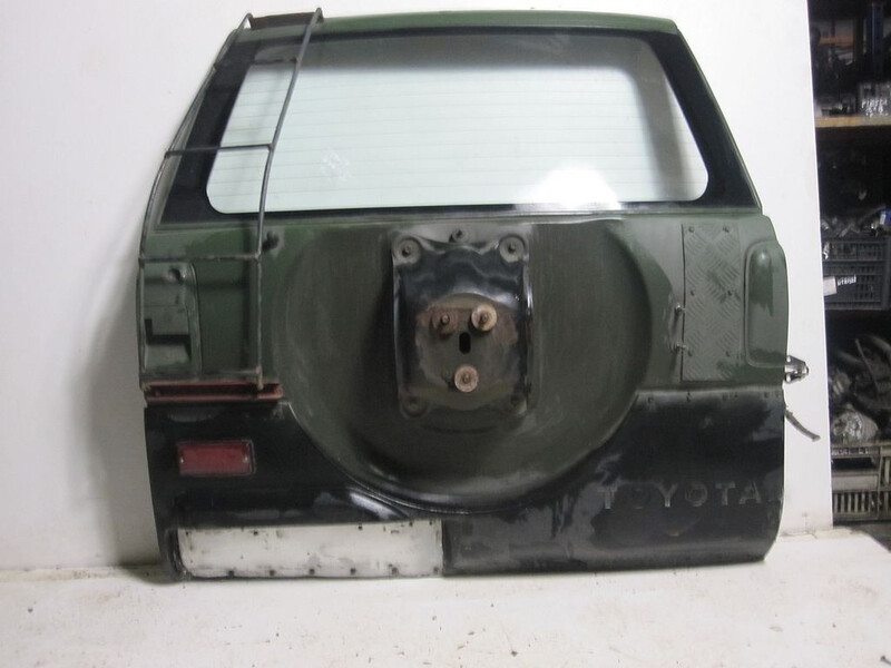 Пятая дверь 6700542070   Toyota RAV4