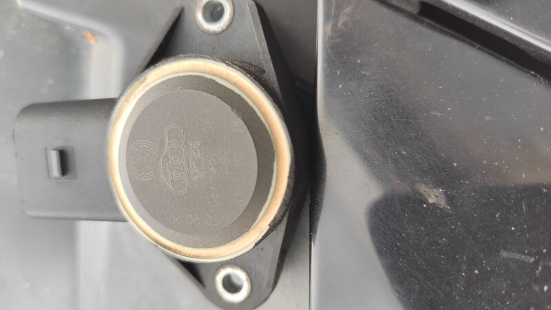 Датчик положения вихревых заслонок Volkswagen Touran універсал 2003 р.  1.6 л бензин Запоріжжя