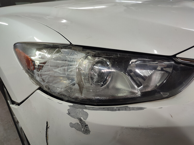 Фара передняя Mazda 6 2014 г.  2.4 л бензин Чернигов