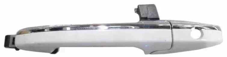 Наружная ручка двери водительская белая, хром Honda Civic 8  2007 1.8 Бензин Киев