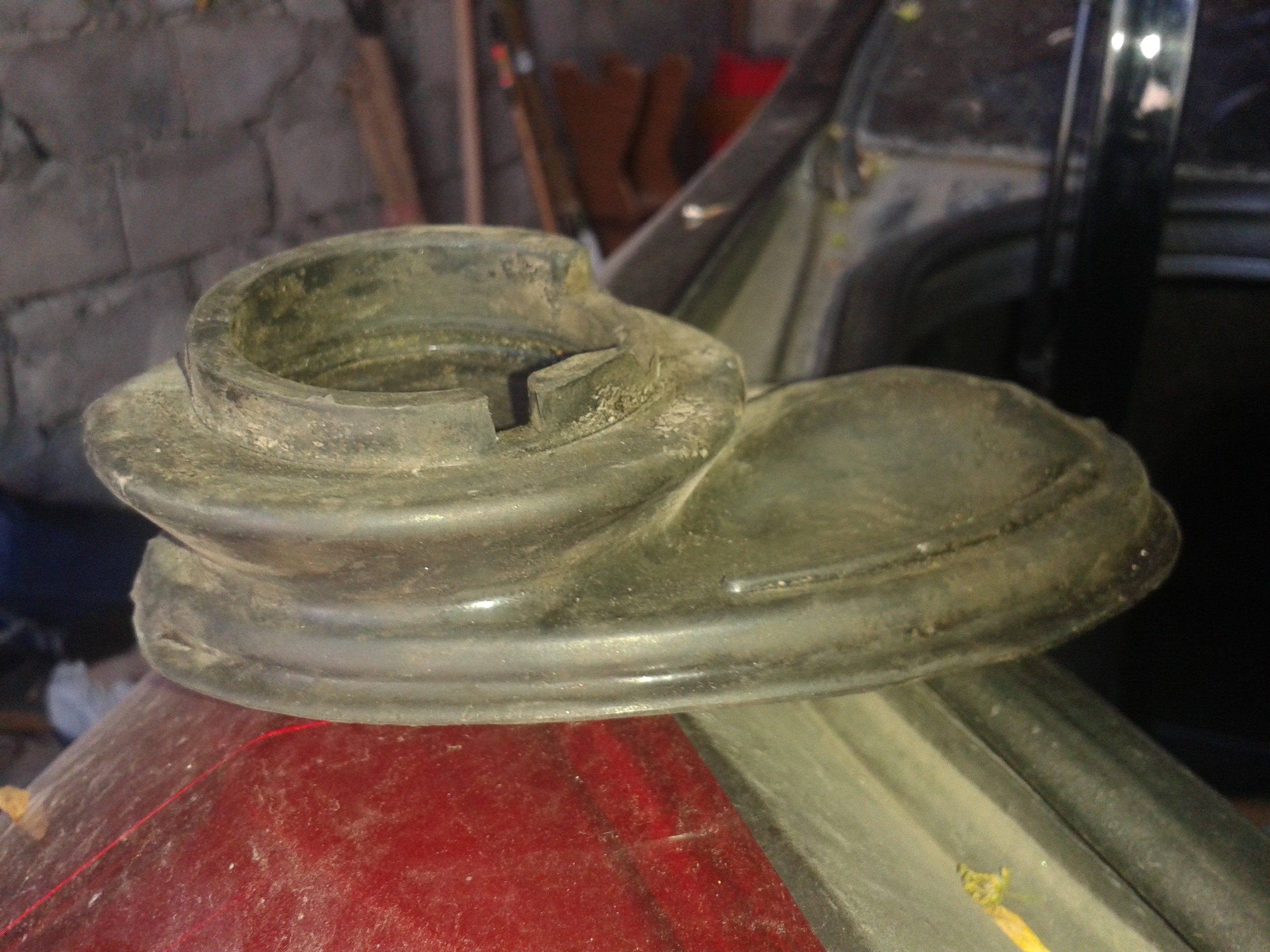 Пыльник рулевой рейки Geely MK JL7162 2008 1.6 Бензин Луганск
