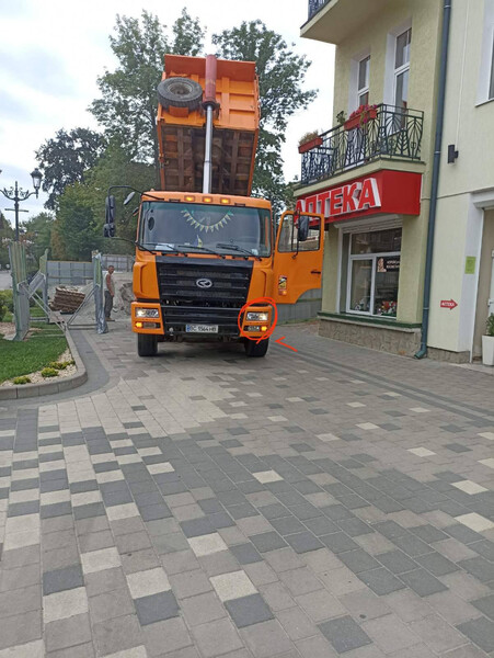 Бампер передний CAMC 3310  2007 Трускавец